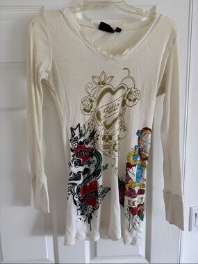 Cream Graphic Long Sleeve Tee with Heart and Tattoo Artwork